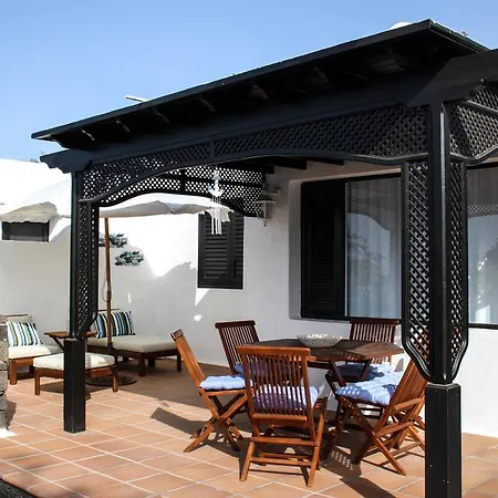 Ferienhaus Casa Rosas By Buenavilla Puerto del Carmen (Lanzarote)